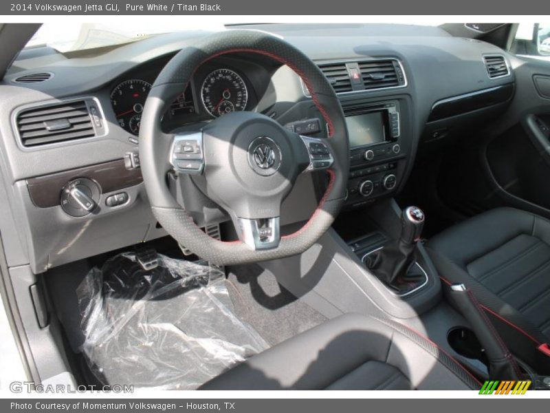 Pure White / Titan Black 2014 Volkswagen Jetta GLI