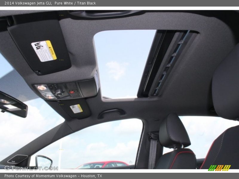 Pure White / Titan Black 2014 Volkswagen Jetta GLI