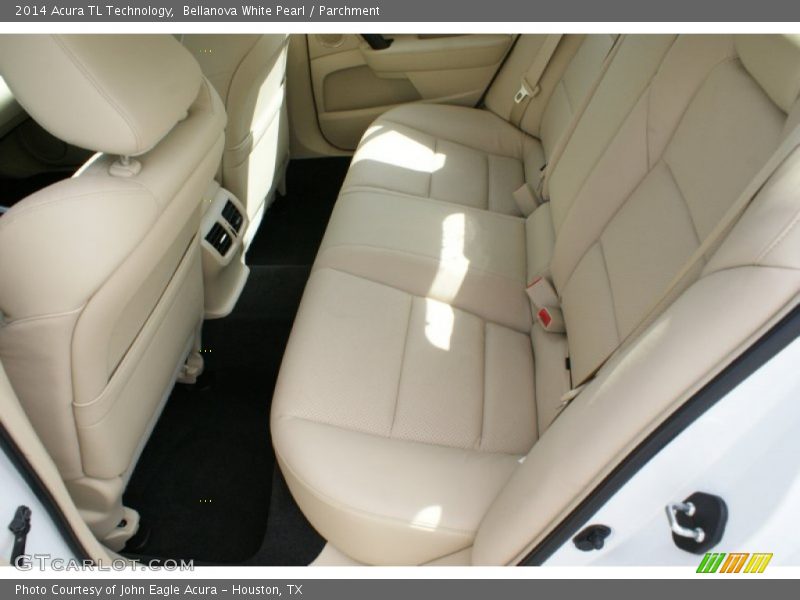 Bellanova White Pearl / Parchment 2014 Acura TL Technology