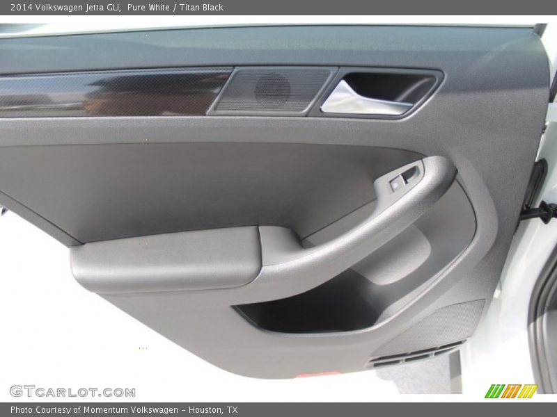 Pure White / Titan Black 2014 Volkswagen Jetta GLI