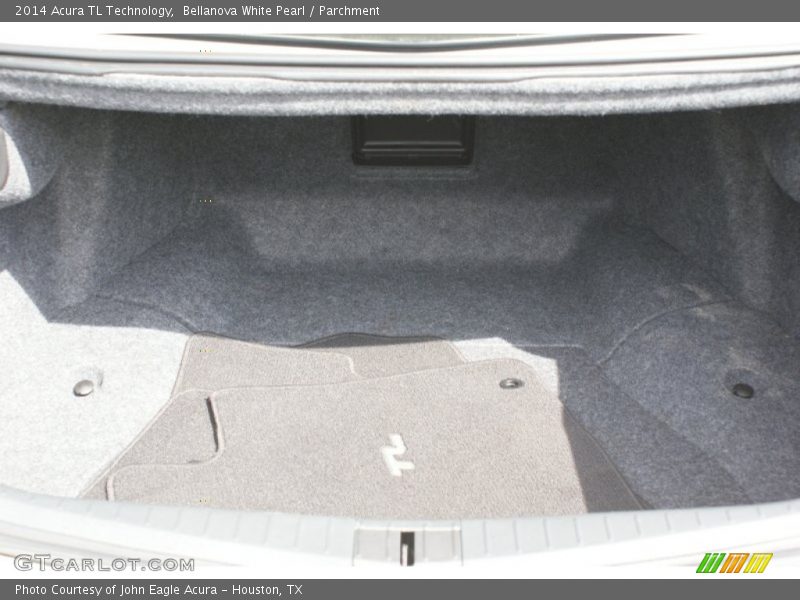Bellanova White Pearl / Parchment 2014 Acura TL Technology