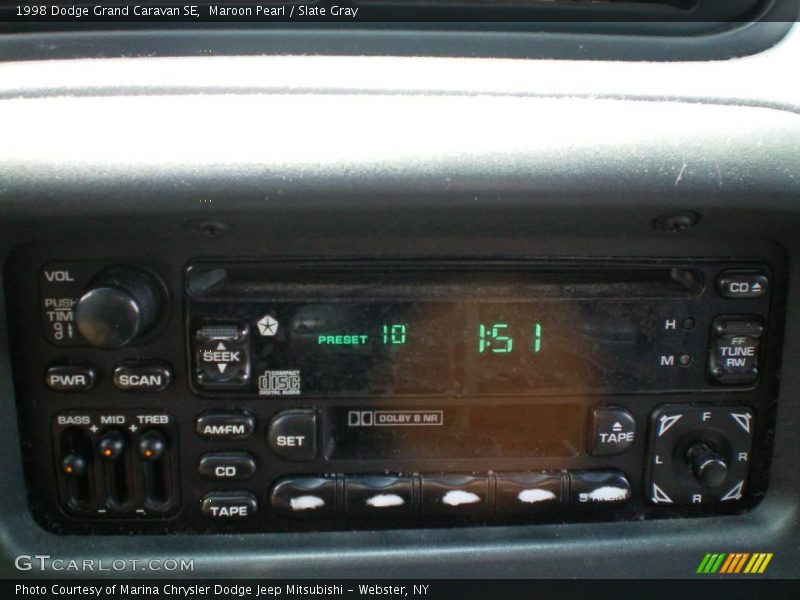 Maroon Pearl / Slate Gray 1998 Dodge Grand Caravan SE