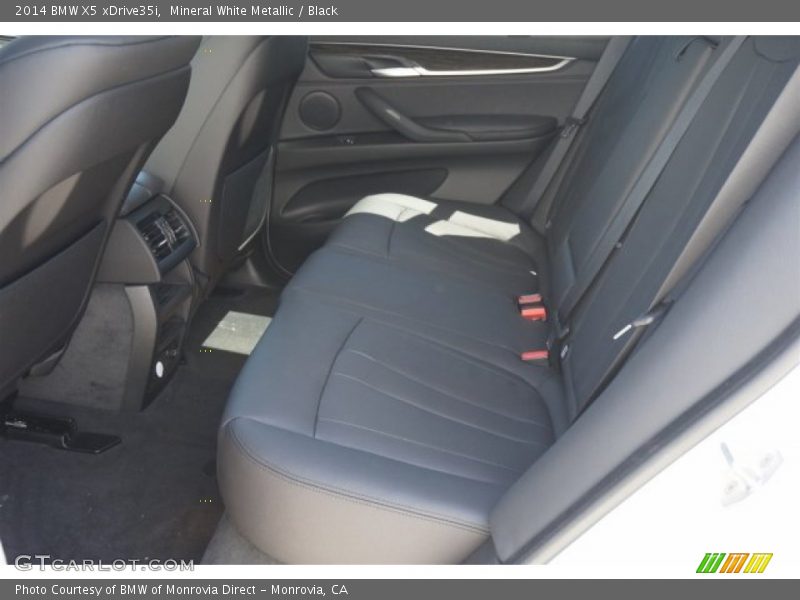 Mineral White Metallic / Black 2014 BMW X5 xDrive35i