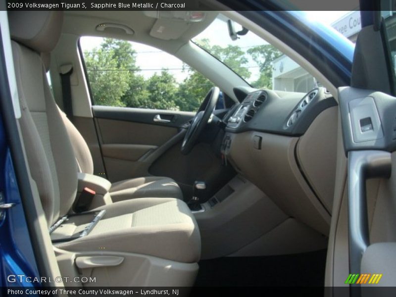 Sapphire Blue Metallic / Charcoal 2009 Volkswagen Tiguan S
