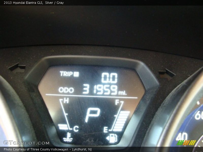 Silver / Gray 2013 Hyundai Elantra GLS