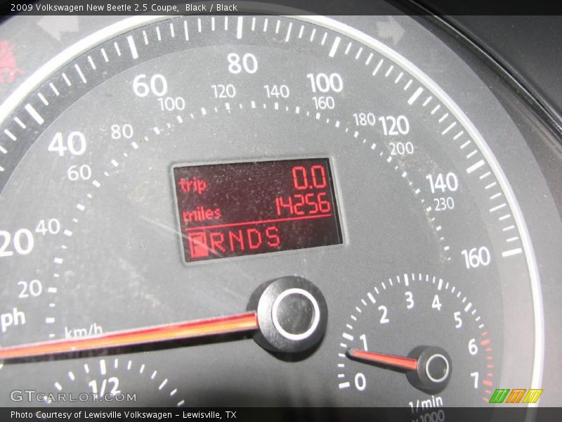 Black / Black 2009 Volkswagen New Beetle 2.5 Coupe
