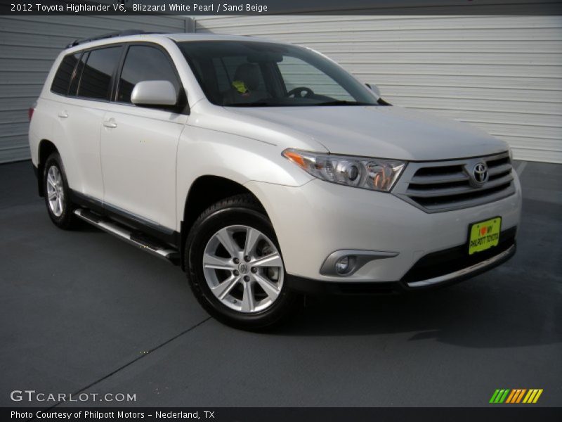 Blizzard White Pearl / Sand Beige 2012 Toyota Highlander V6