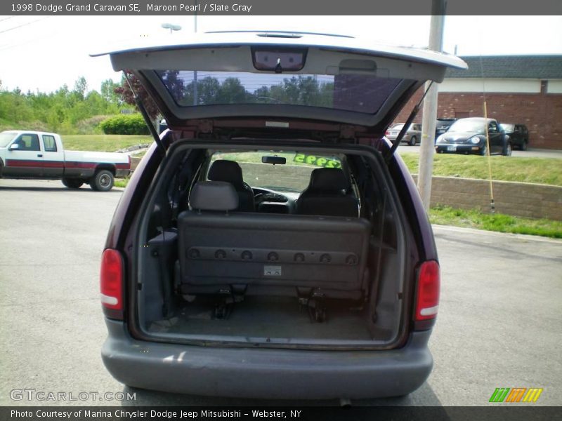 Maroon Pearl / Slate Gray 1998 Dodge Grand Caravan SE