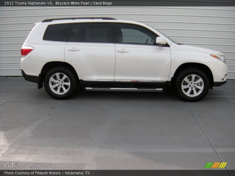Blizzard White Pearl / Sand Beige 2012 Toyota Highlander V6