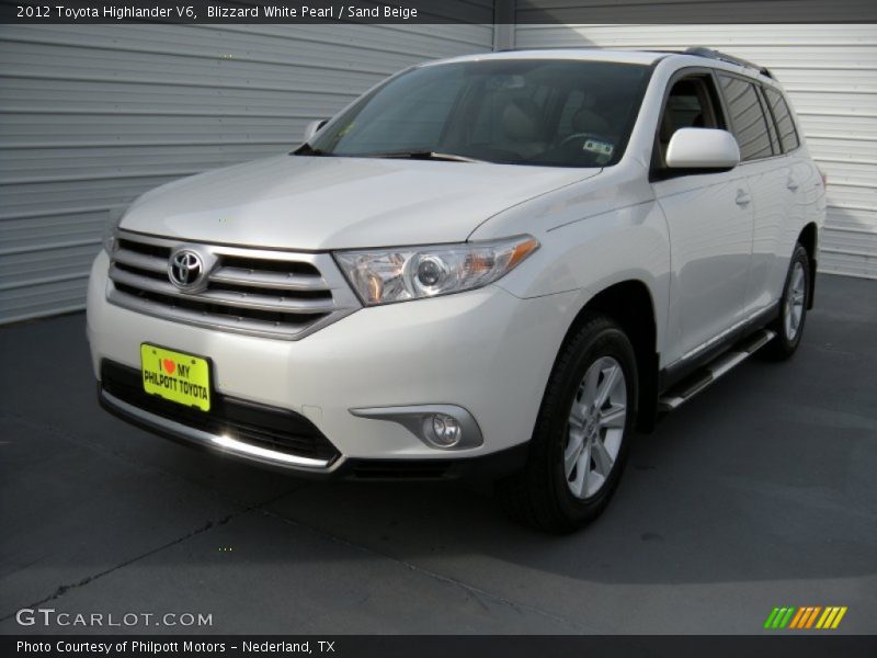 Blizzard White Pearl / Sand Beige 2012 Toyota Highlander V6