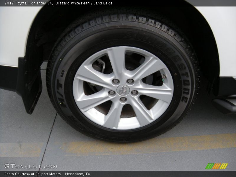 Blizzard White Pearl / Sand Beige 2012 Toyota Highlander V6