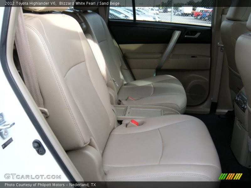 Blizzard White Pearl / Sand Beige 2012 Toyota Highlander V6