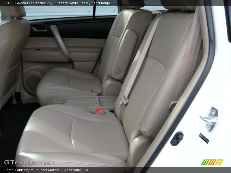 Blizzard White Pearl / Sand Beige 2012 Toyota Highlander V6