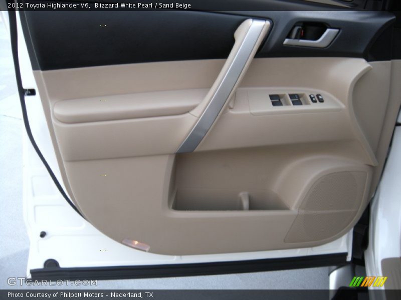 Blizzard White Pearl / Sand Beige 2012 Toyota Highlander V6
