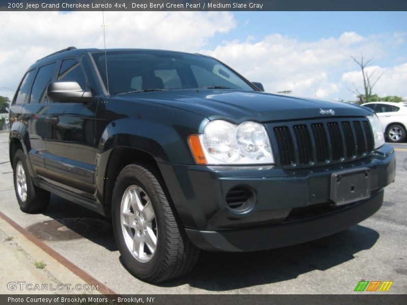 Deep Beryl Green Pearl / Medium Slate Gray 2005 Jeep Grand Cherokee Laredo 4x4