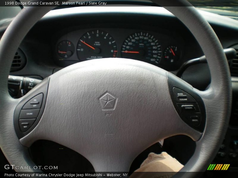 Maroon Pearl / Slate Gray 1998 Dodge Grand Caravan SE