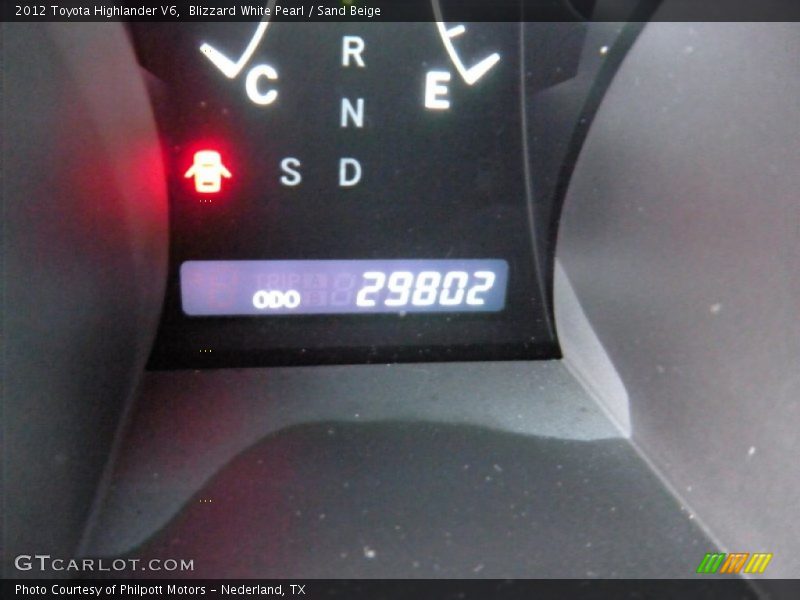Blizzard White Pearl / Sand Beige 2012 Toyota Highlander V6