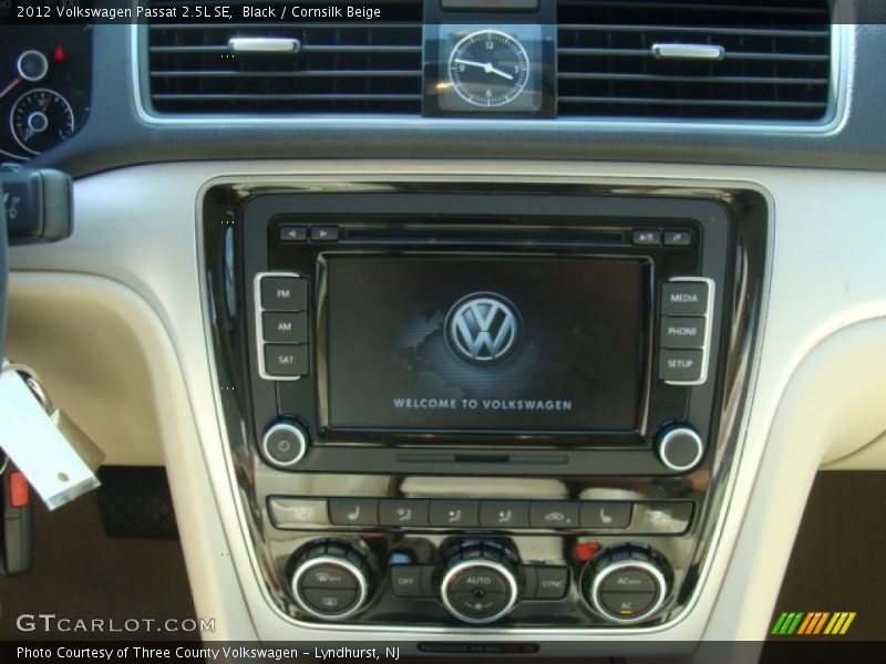 Black / Cornsilk Beige 2012 Volkswagen Passat 2.5L SE