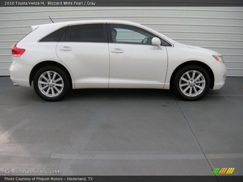 Blizzard White Pearl / Gray 2010 Toyota Venza I4