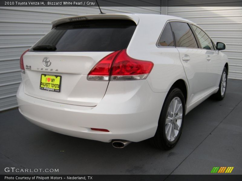 Blizzard White Pearl / Gray 2010 Toyota Venza I4