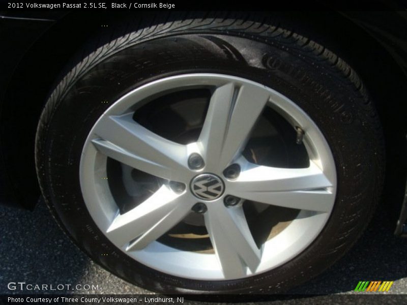 Black / Cornsilk Beige 2012 Volkswagen Passat 2.5L SE