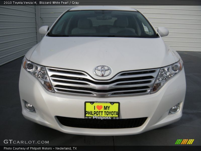 Blizzard White Pearl / Gray 2010 Toyota Venza I4