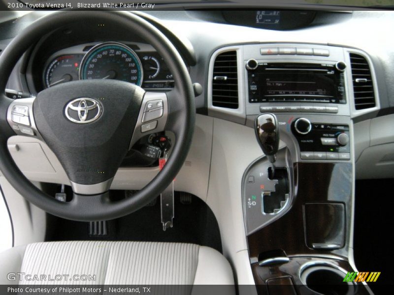 Blizzard White Pearl / Gray 2010 Toyota Venza I4