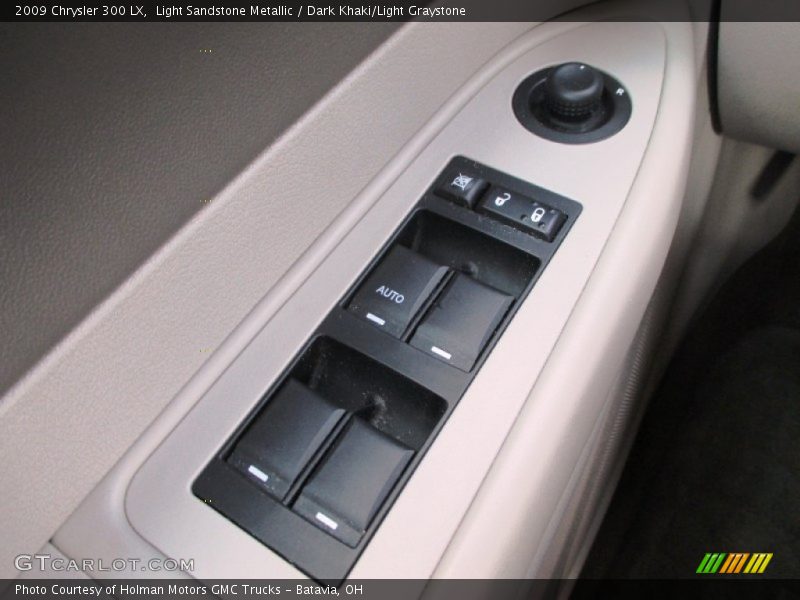 Light Sandstone Metallic / Dark Khaki/Light Graystone 2009 Chrysler 300 LX