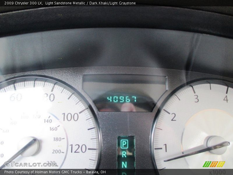 Light Sandstone Metallic / Dark Khaki/Light Graystone 2009 Chrysler 300 LX