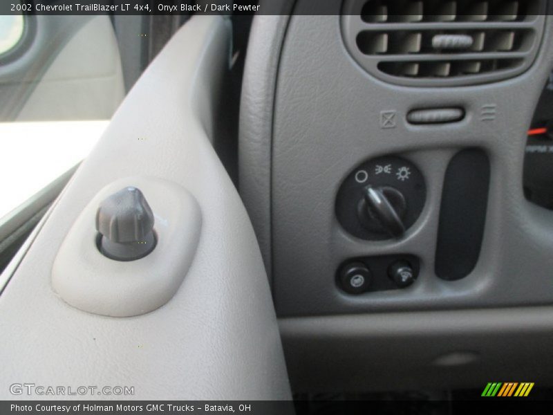 Onyx Black / Dark Pewter 2002 Chevrolet TrailBlazer LT 4x4