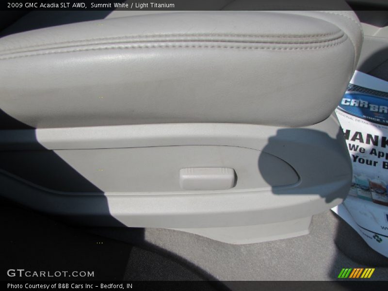 Summit White / Light Titanium 2009 GMC Acadia SLT AWD