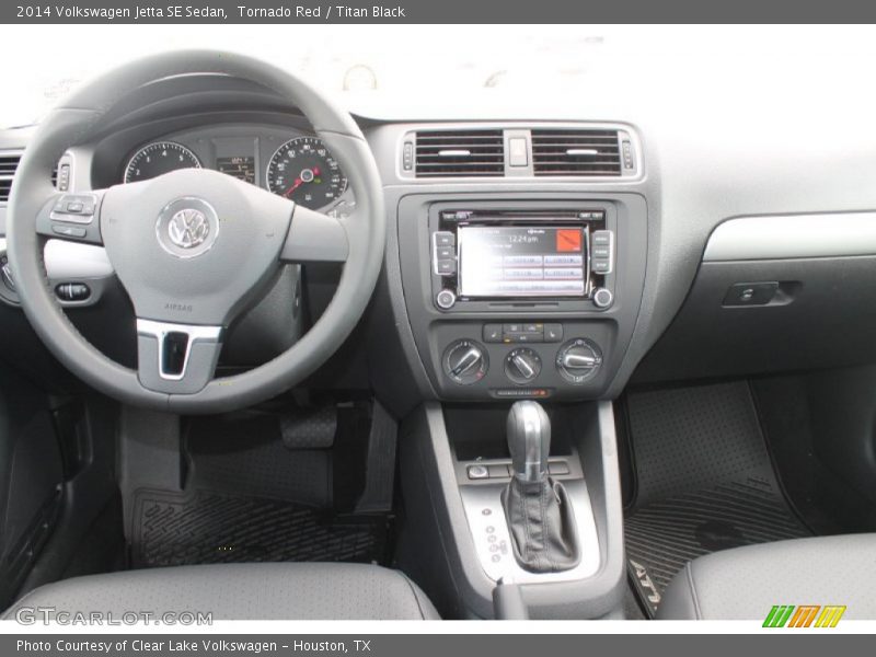 Tornado Red / Titan Black 2014 Volkswagen Jetta SE Sedan