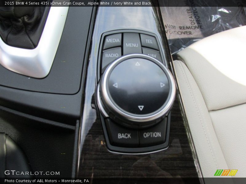 Controls of 2015 4 Series 435i xDrive Gran Coupe