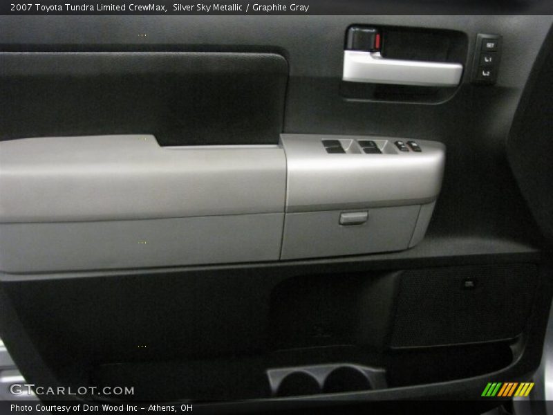 Silver Sky Metallic / Graphite Gray 2007 Toyota Tundra Limited CrewMax