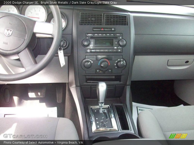 Bright Silver Metallic / Dark Slate Gray/Light Slate Gray 2006 Dodge Charger SE