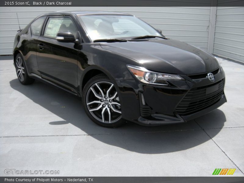 Front 3/4 View of 2015 tC 