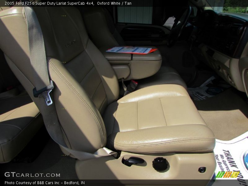 Oxford White / Tan 2005 Ford F250 Super Duty Lariat SuperCab 4x4