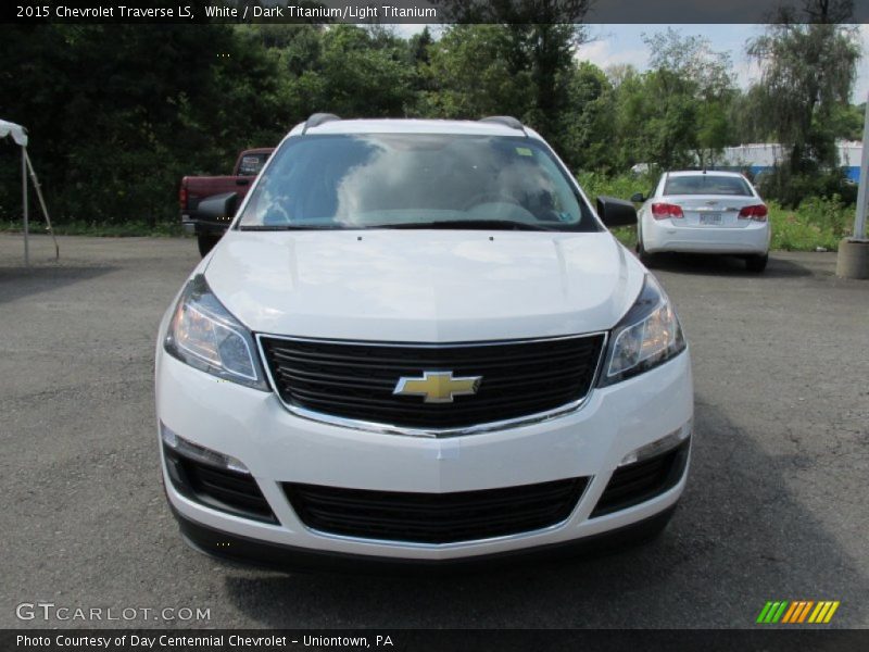 White / Dark Titanium/Light Titanium 2015 Chevrolet Traverse LS