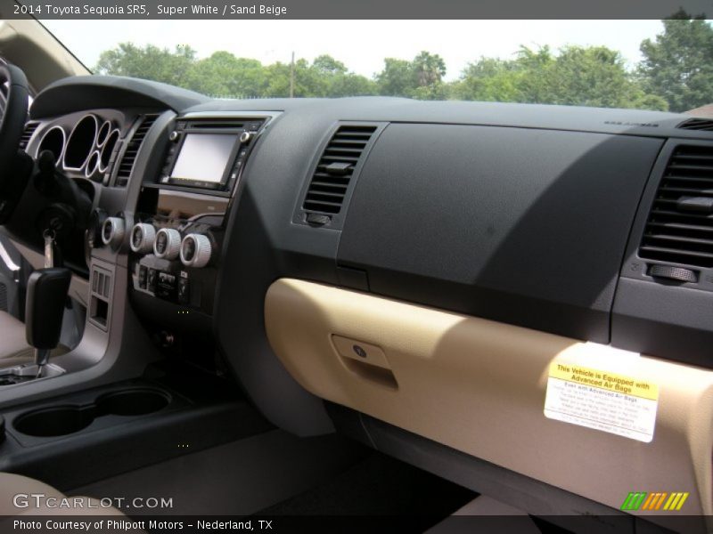 Super White / Sand Beige 2014 Toyota Sequoia SR5