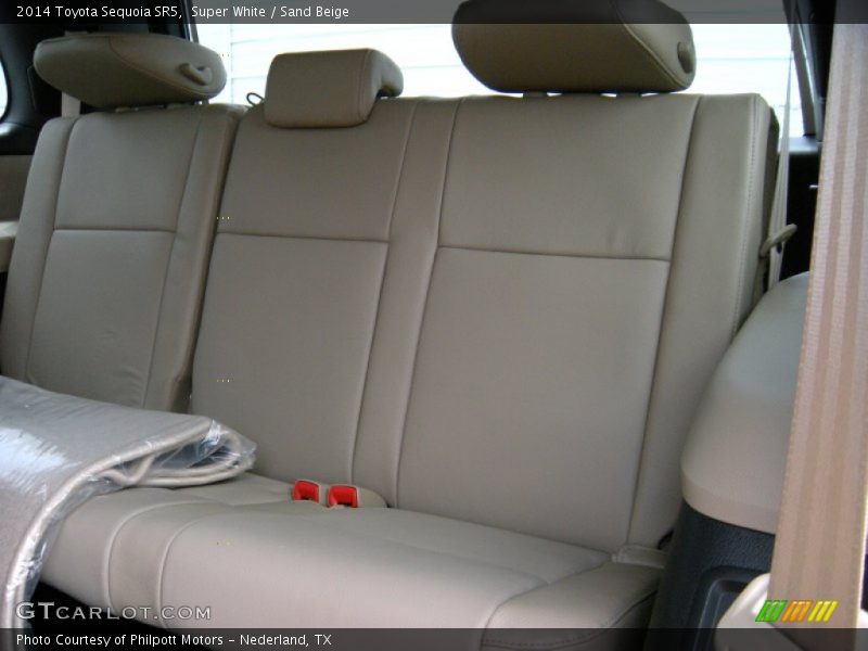 Super White / Sand Beige 2014 Toyota Sequoia SR5