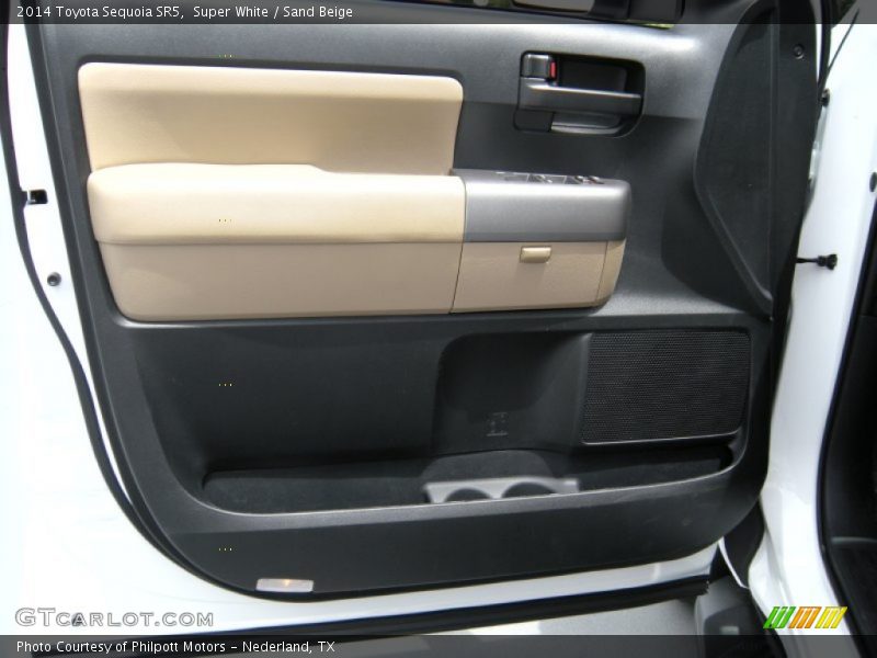 Super White / Sand Beige 2014 Toyota Sequoia SR5
