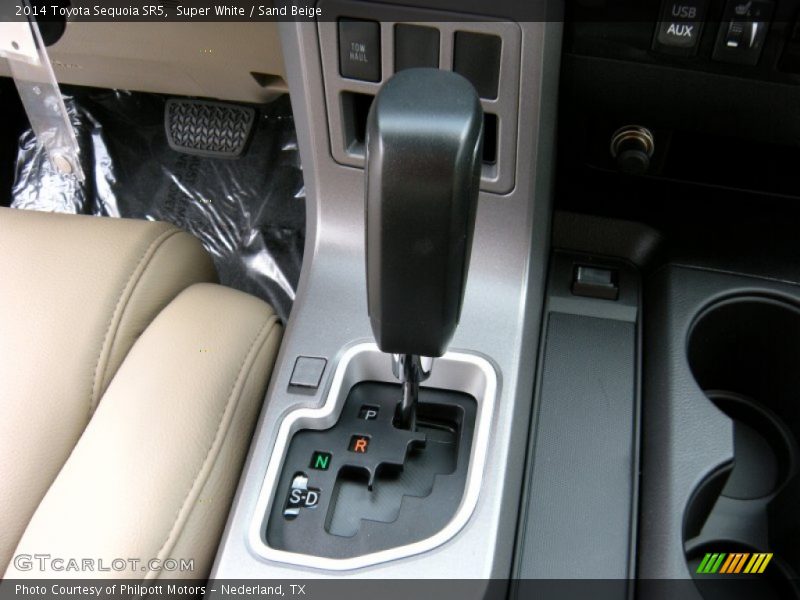 Super White / Sand Beige 2014 Toyota Sequoia SR5