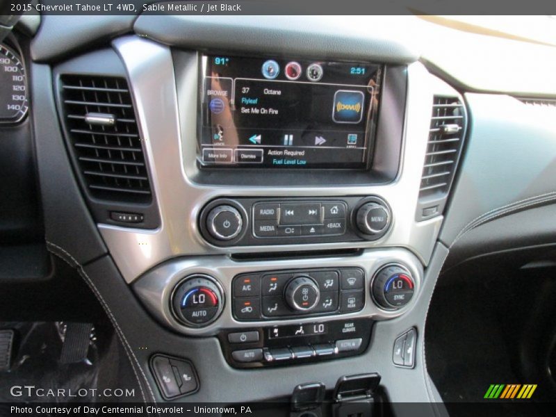 Controls of 2015 Tahoe LT 4WD
