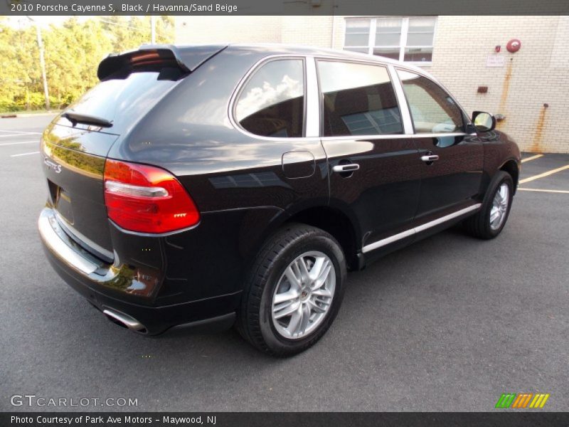 Black / Havanna/Sand Beige 2010 Porsche Cayenne S