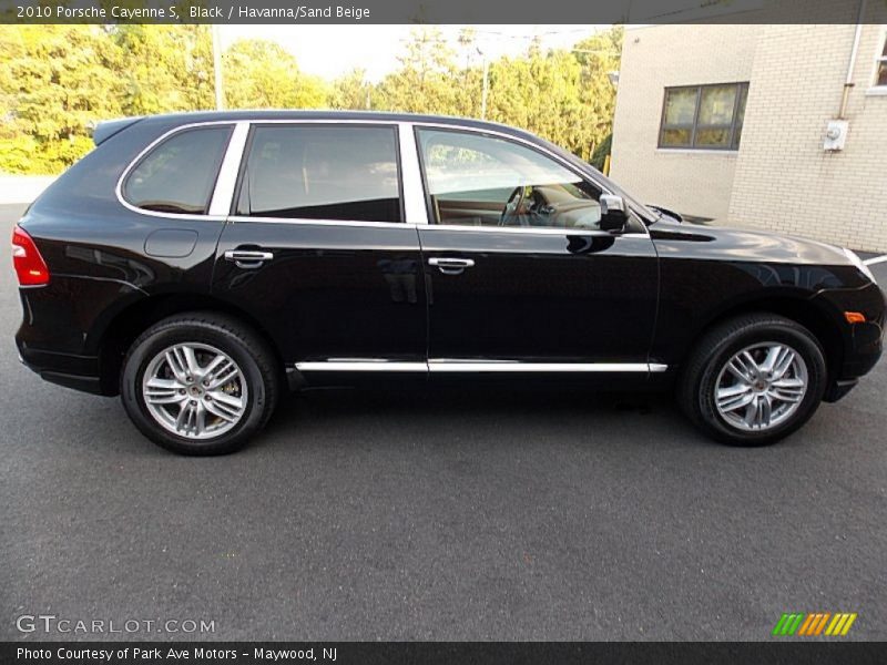 Black / Havanna/Sand Beige 2010 Porsche Cayenne S