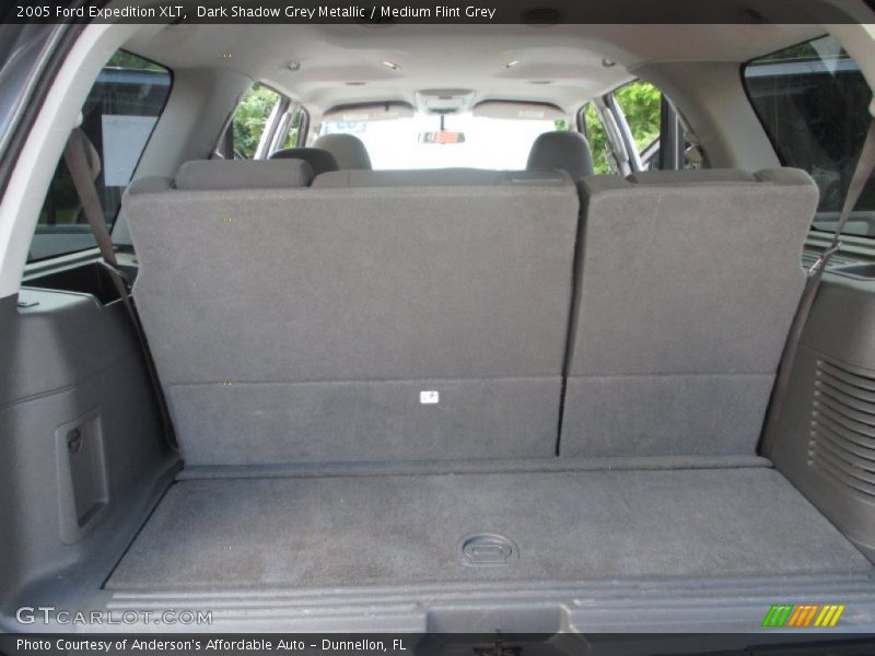 Dark Shadow Grey Metallic / Medium Flint Grey 2005 Ford Expedition XLT