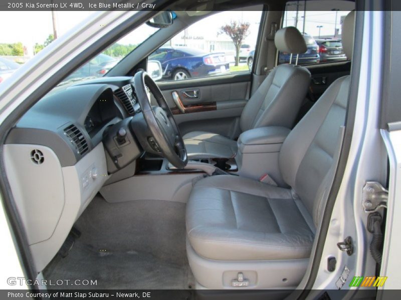 Ice Blue Metallic / Gray 2005 Kia Sorento LX 4WD