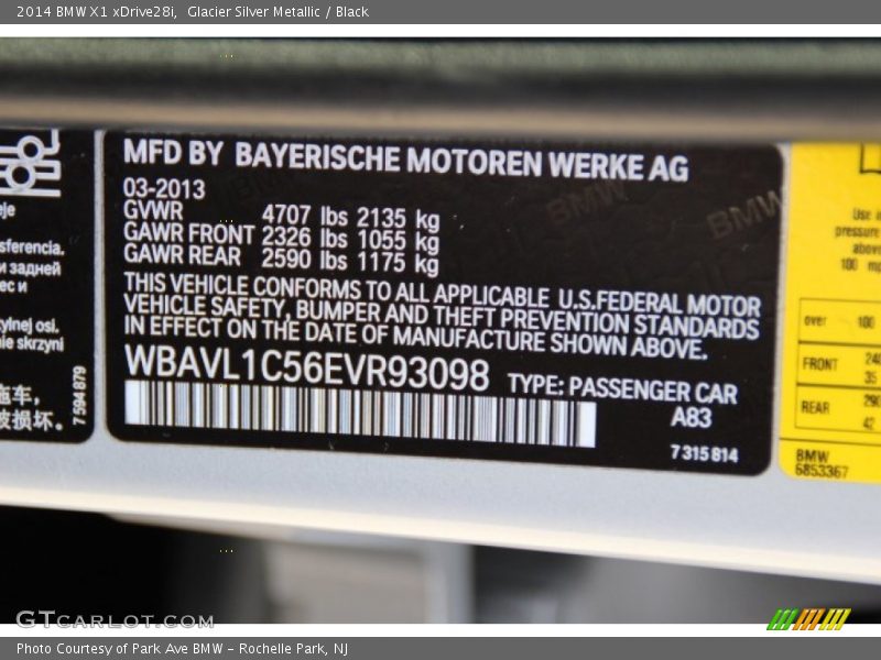 Glacier Silver Metallic / Black 2014 BMW X1 xDrive28i