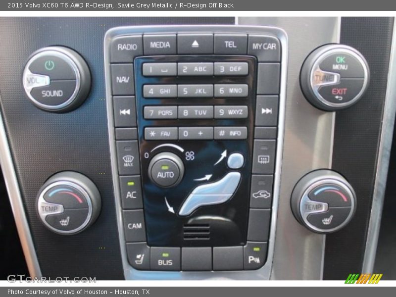 Controls of 2015 XC60 T6 AWD R-Design