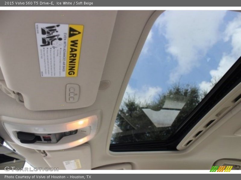 Ice White / Soft Beige 2015 Volvo S60 T5 Drive-E